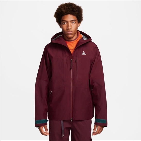 Nike ACG Storm Fit ADV Gore-Tex “Misery Ridge” Men's Medium Jacket